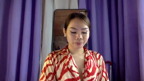 Snapshot of urlvelvypinoy chatting on 07-08-26, 07:02 Arney online show from 07-08-26, 07:02