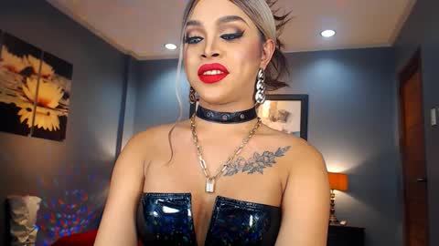 Snapshot of urmajestytyra chatting on 01-19-25, 12:28 UrMajestyTyra online show from 01-19-25, 12:28