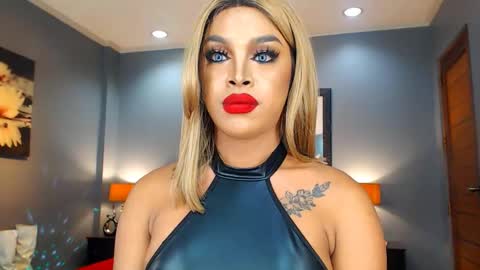 Snapshot of urmajestytyra chatting on 02-14-25, 06:12 UrMajestyTyra online show from 02-14-25, 06:12