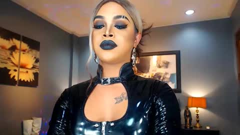 Snapshot of urmajestytyra chatting on 02-16-25, 03:26 UrMajestyTyra online show from 02-16-25, 03:26