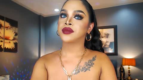 Snapshot of urmajestytyra chatting on 03-01-25, 03:32 UrMajestyTyra online show from 03-01-25, 03:32