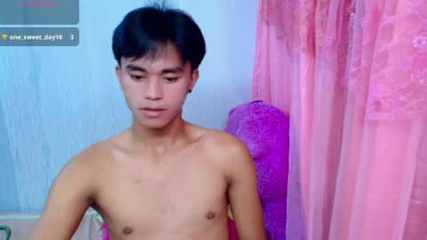 Snapshot of urnewloverr chatting on 08-06-26, 09:55 lover pol online show from 08-06-26, 09:55