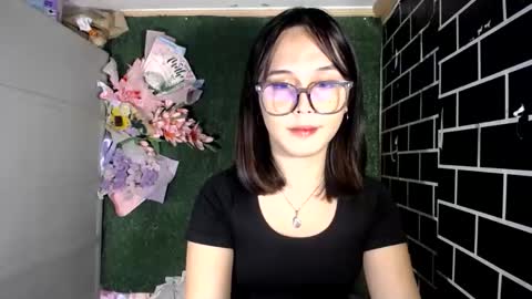 Snapshot of urpinay_pia chatting on 10-06-25, 11:46 Pia online show from 10-06-25, 11:46