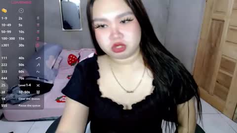 Snapshot of urpinayslutxxx chatting on 05-16-26, 01:10 Jane online show from 05-16-26, 01:10