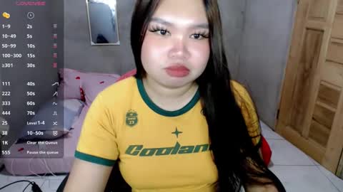 Snapshot of urpinayslutxxx chatting on 05-25-26, 05:02 Jane online show from 05-25-26, 05:02