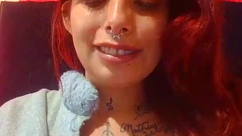 Aniie online show from 04-09-26, 11:37