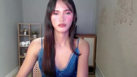 Snapshot of ursandra_xx chatting on 03-09-25, 10:19 ursandra_xx online show from 03-09-25, 10:19