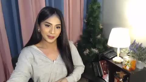 Snapshot of urseductive_calixx chatting on 10-07-25, 10:07 JUST CALL ME CALI online show from 10-07-25, 10:07