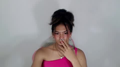 Snapshot of ursexy_diamondcum chatting on 03-01-26, 11:07 RAZ online show from 03-01-26, 11:07