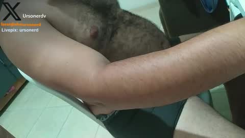 Snapshot of urso_nerd chatting on 02-06-26, 04:21 urso_nerd online show from 02-06-26, 04:21