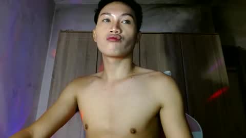 ursweetfucker_kimeya69 online show from 10-28-25, 07:16