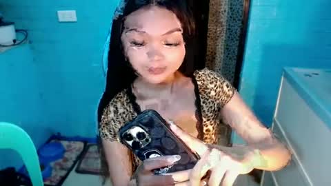 Snapshot of urugly_athena chatting on 06-15-26, 01:02 urugly_athena online show from 06-15-26, 01:02