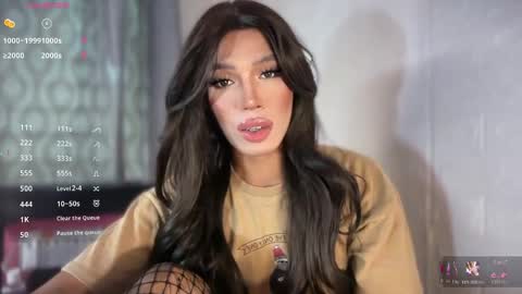 Snapshot of us_luna chatting on 02-22-26, 04:13 Luna online show from 02-22-26, 04:13