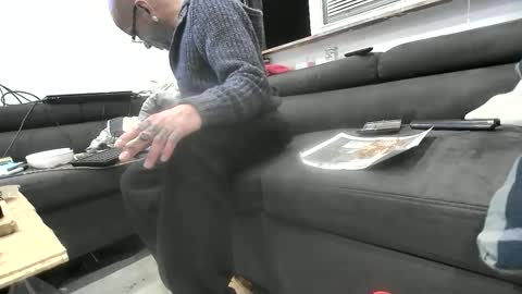 BamBam online show from 01-18-26, 01:09