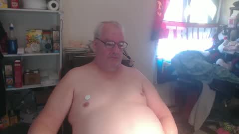 Snapshot of usgoober chatting on 01-29-25, 02:53 Eric online show from 01-29-25, 02:53