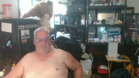 Eric online show from 06-24-26, 01:15