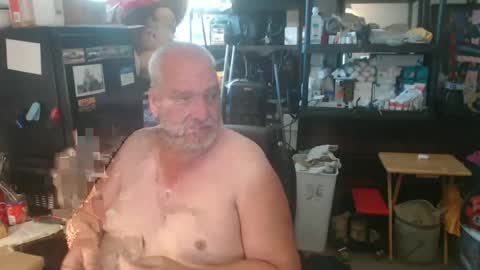 Eric online show from 06-30-26, 01:12