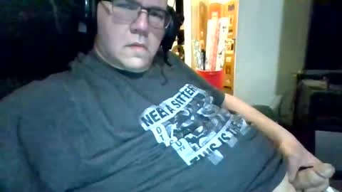 Snapshot of usstarr1 chatting on 12-17-24, 01:07 usstarr1 online show from 12-17-24, 01:07