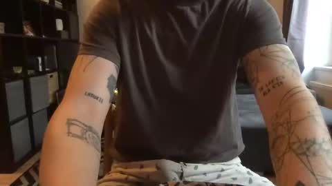 uwantitno online show from 02-20-25, 06:17