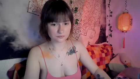 Snapshot of uwujudyosas chatting on 06-11-26, 10:30 Judy online show from 06-11-26, 10:30