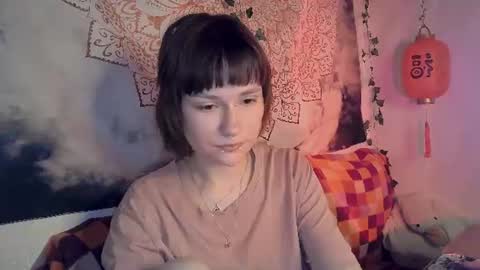 Snapshot of uwujudyosas chatting on 06-12-26, 11:46 Judy online show from 06-12-26, 11:46