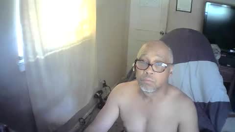 V online show from 05-27-26, 06:16
