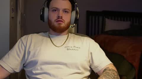 Snapshot of v_for_veng chatting on 02-16-25, 07:37 v_for_veng online show from 02-16-25, 07:37