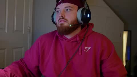 Snapshot of v_for_veng chatting on 03-01-25, 08:02 v_for_veng online show from 03-01-25, 08:02