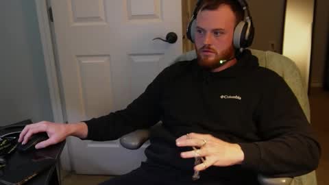 Snapshot of v_for_veng chatting on 11-01-25, 02:24 v_for_veng online show from 11-01-25, 02:24