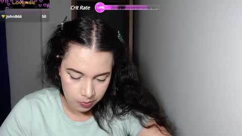 Snapshot of v_vennus chatting on 01-25-25, 05:18 Vennus online show from 01-25-25, 05:18