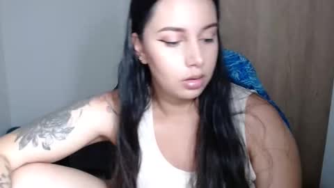 Vennus online show from 12-14-25, 05:24