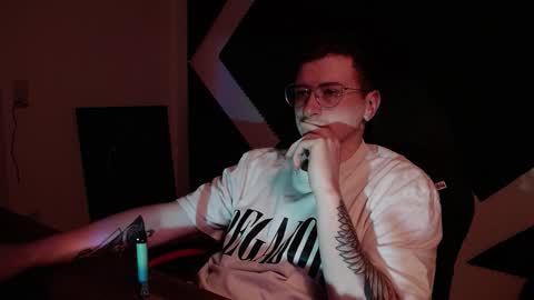 Snapshot of vacation__ chatting on 11-27-25, 03:47 vacation__ online show from 11-27-25, 03:47