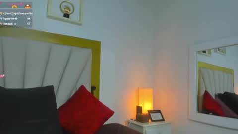 Snapshot of vahiolet_fuentes chatting on 12-10-24, 06:01 vahioleth online show from 12-10-24, 06:01