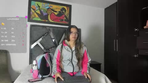 Vahiolet smith online show from 10-08-25, 03:15