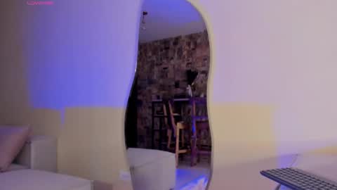 Snapshot of vahl_ chatting on 10-02-25, 07:26 Vahl new and only account online show from 10-02-25, 07:26