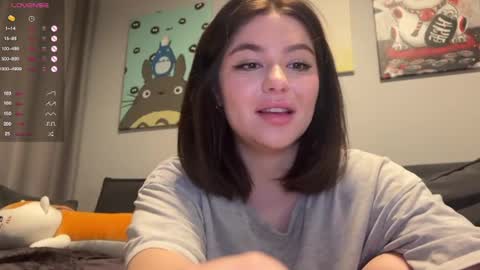 Snapshot of vaiee chatting on 02-03-25, 12:15 Valery online show from 02-03-25, 12:15