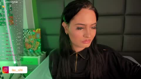 Snapshot of vain_sexualxx chatting on 02-17-25, 02:15 luna online show from 02-17-25, 02:15