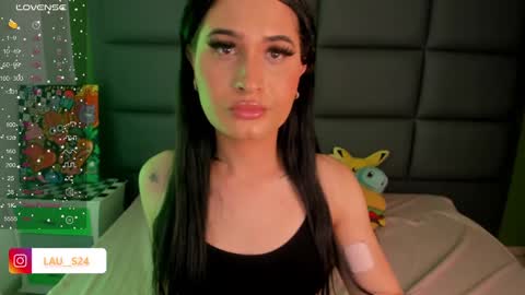 Snapshot of vain_sexualxx chatting on 02-22-25, 01:13 luna online show from 02-22-25, 01:13