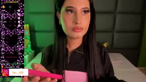 Snapshot of vain_sexualxx chatting on 02-27-25, 02:21 luna online show from 02-27-25, 02:21