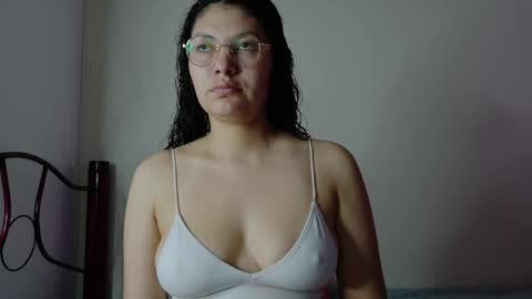 Vainilla online show from 05-24-26, 02:05