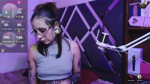 Vainilla Independent model online show from 04-21-26, 01:42