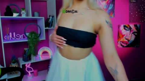 vaiolet_lovely online show from 05-05-26, 03:25