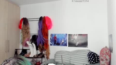 Vaiolet1314 online show from 12-22-25, 01:24