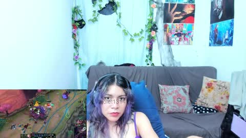 Vaiolet1314 online show from 04-02-26, 03:48