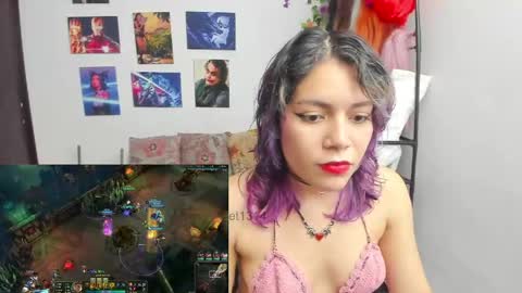 Vaiolet1314 online show from 05-27-26, 06:43