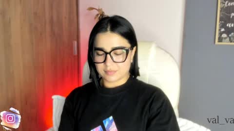 Snapshot of val_varago chatting on 06-08-26, 11:16 val_varago online show from 06-08-26, 11:16