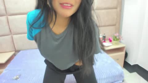 valen lopeez online show from 05-08-26, 05:35