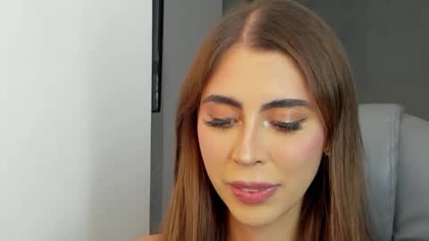 Angela online show from 01-04-25, 10:34