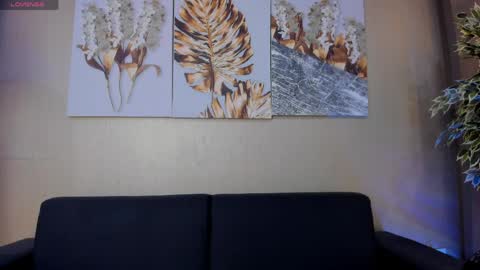 valentina milan online show from 04-21-26, 04:52