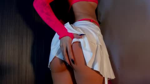 Snapshot of valentina__doll chatting on 06-11-26, 12:32 Valentina Dolls online show from 06-11-26, 12:32